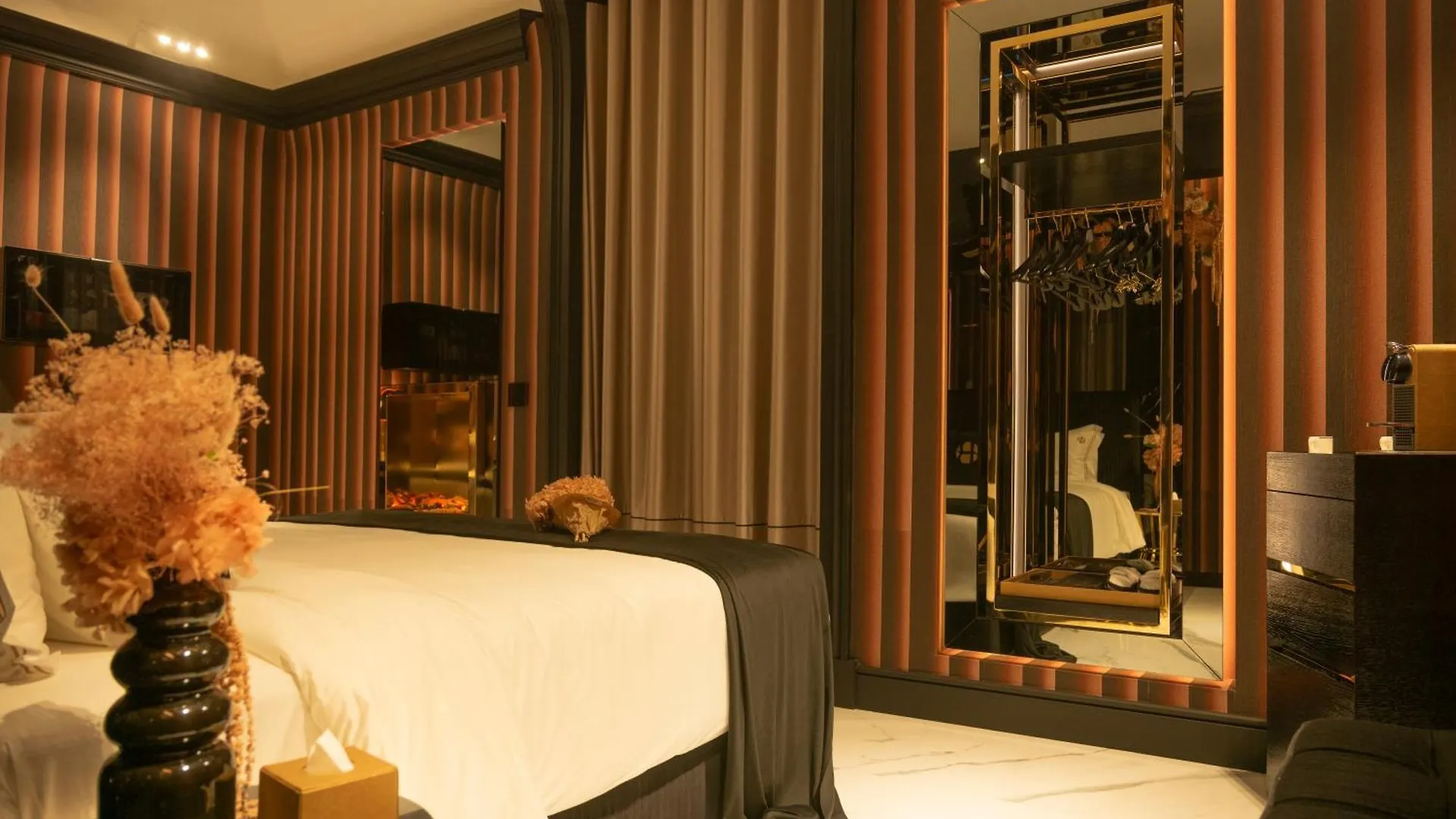 Bra Hotel Bari 5*,