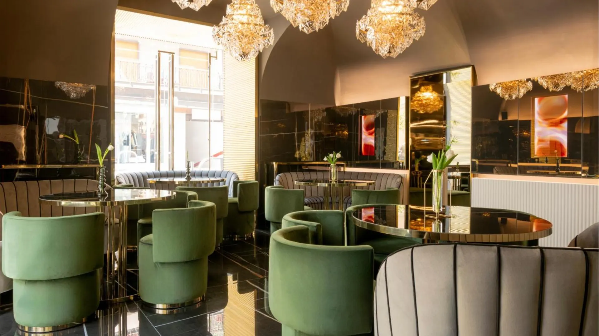 Bra Hotel Bari 5*,  Italy